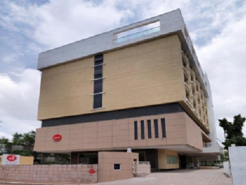 Spree Shivai Hotel Pune Pimpri-Chinchwad Exteriör bild