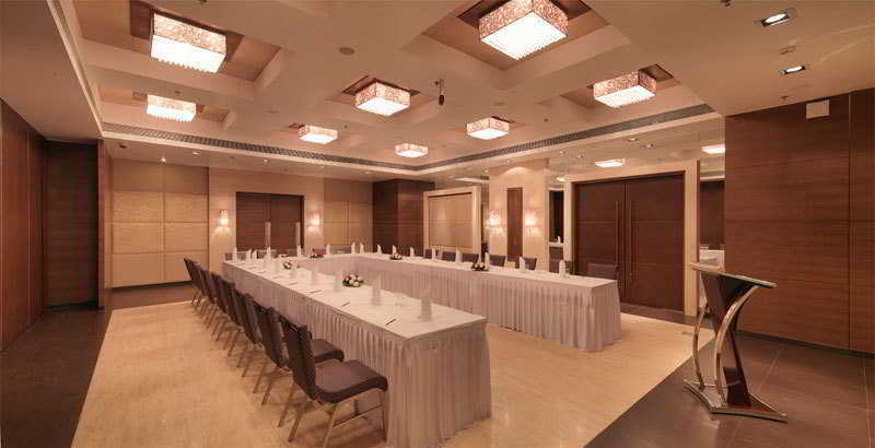 Spree Shivai Hotel Pune Pimpri-Chinchwad Exteriör bild